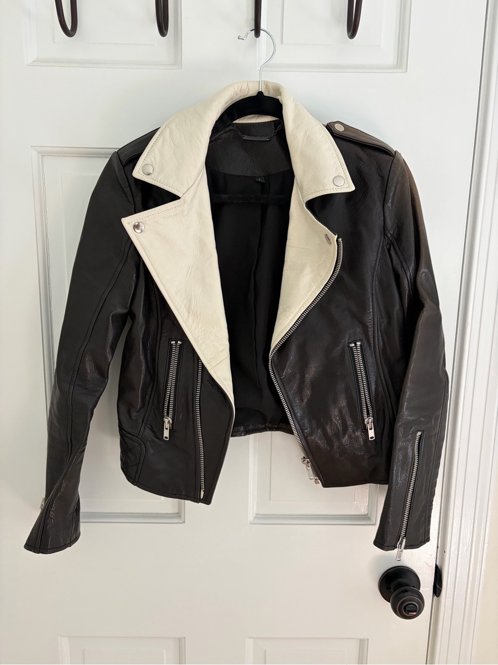 Rachel Zoe Black Leather Moto Jacket with Cream Contrast Collar